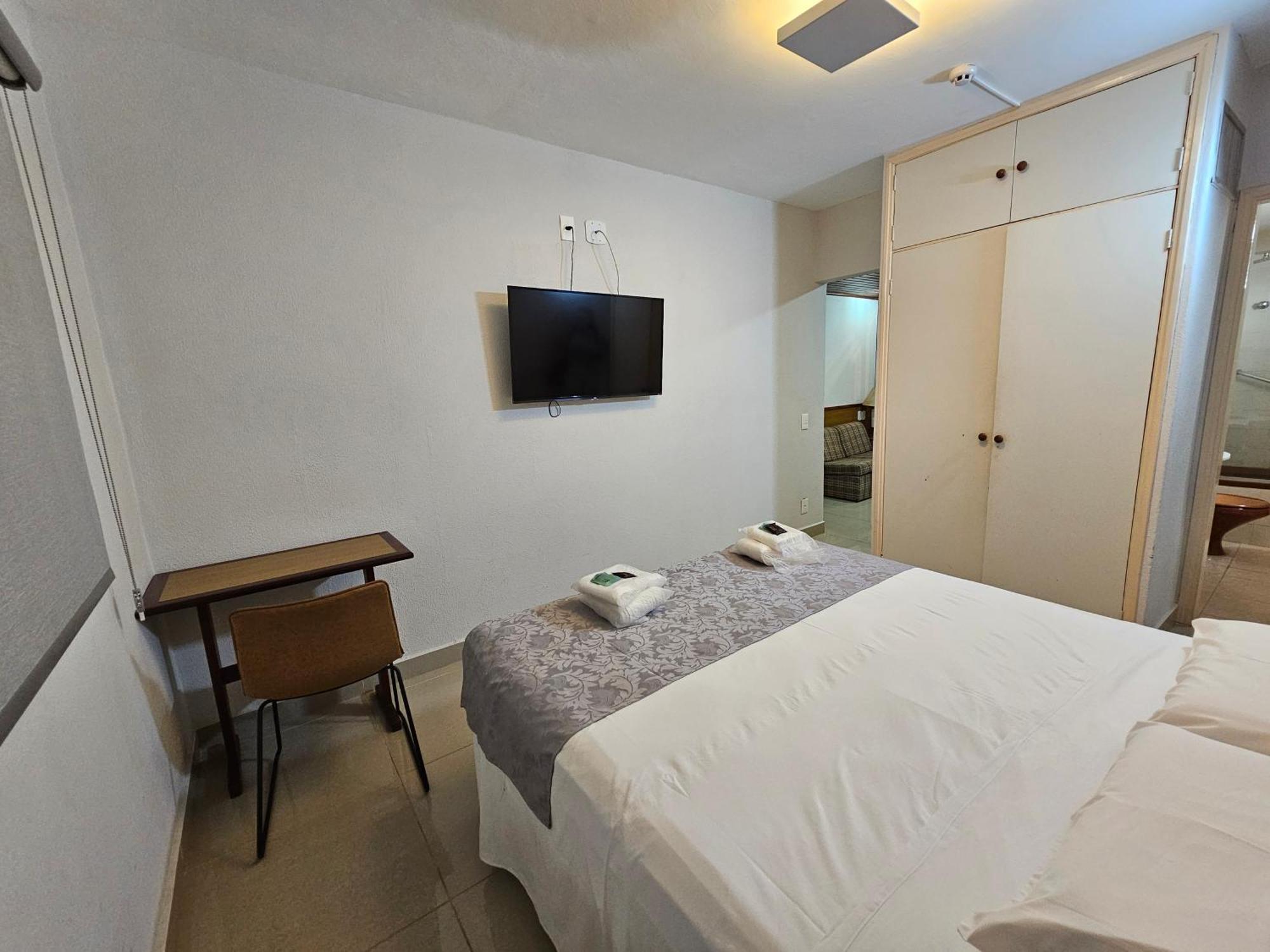Optimum Plaza Hotel Monte Alto Buitenkant foto